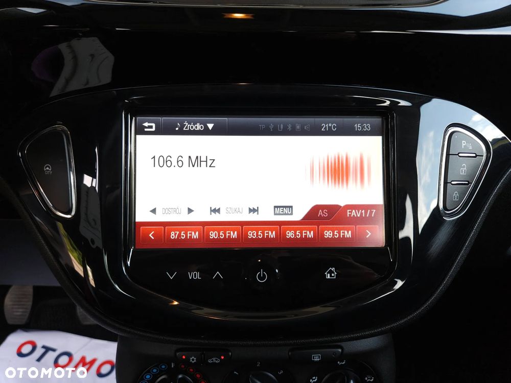 Opel Corsa 1.4 16V Cosmo - 27