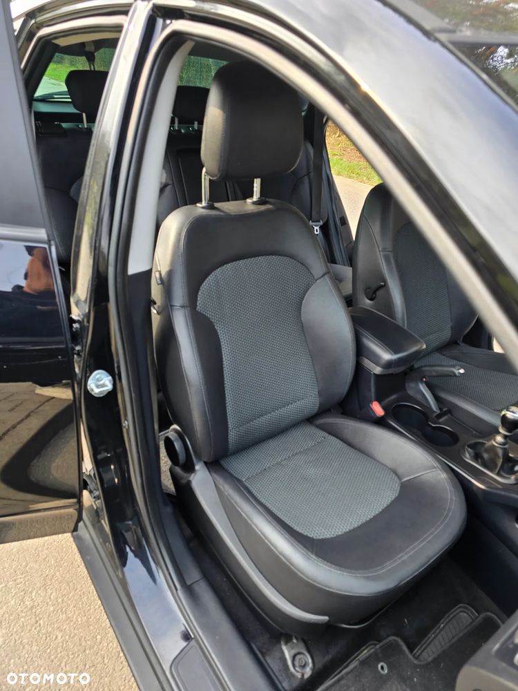 Hyundai ix35 2.0 CRDi Premium 4WD - 22