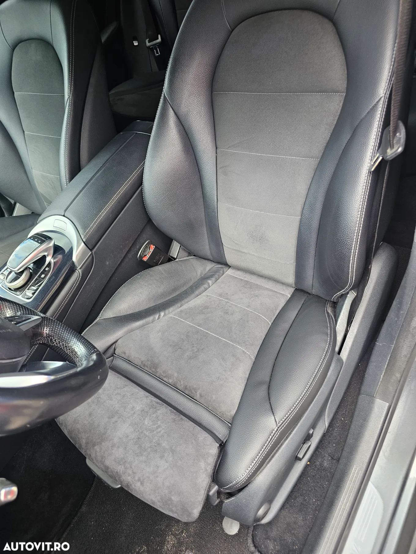 Mercedes-Benz GLC Coupe 220 d 4MATIC - 11