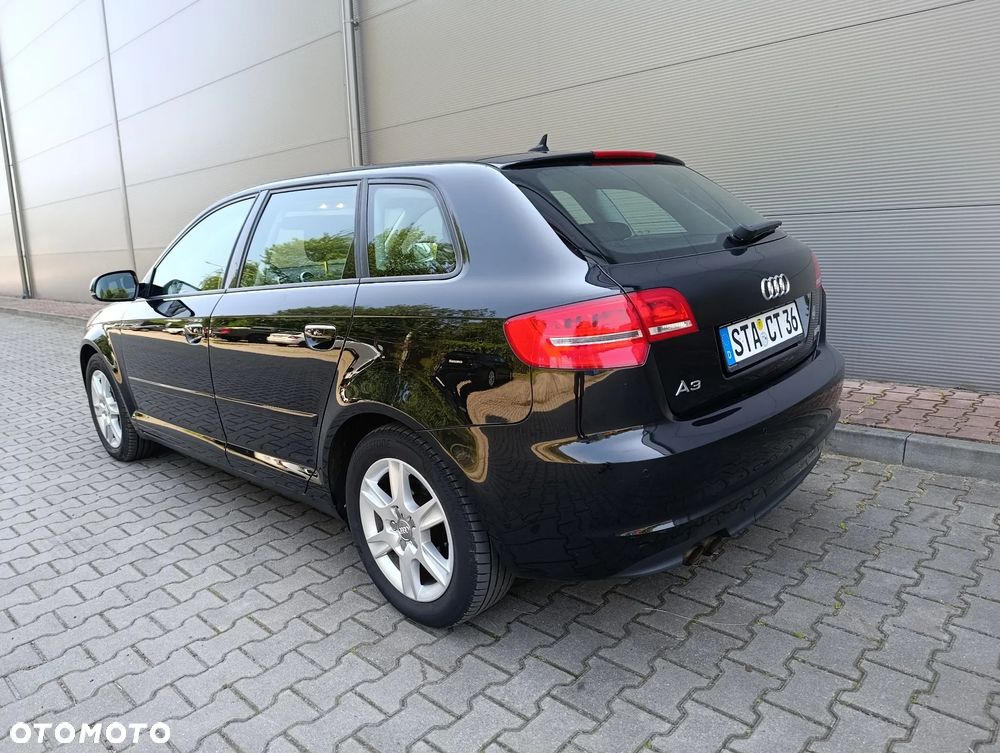 Audi A3 Sportback 1.4 TFSI Attraction - 24