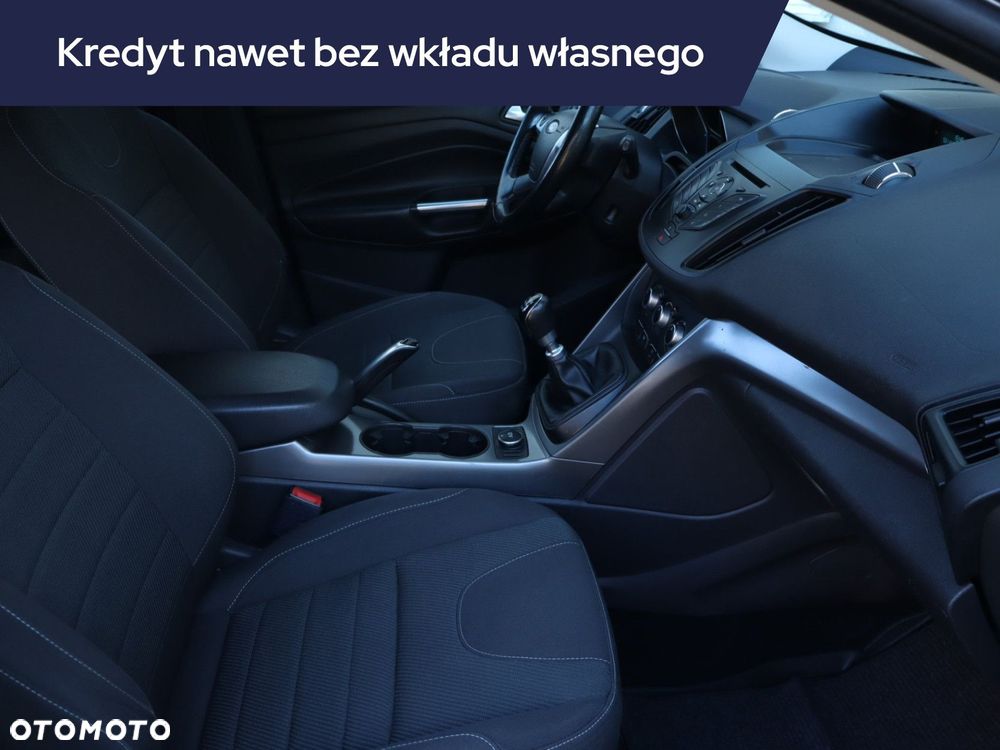 Ford Kuga - 11