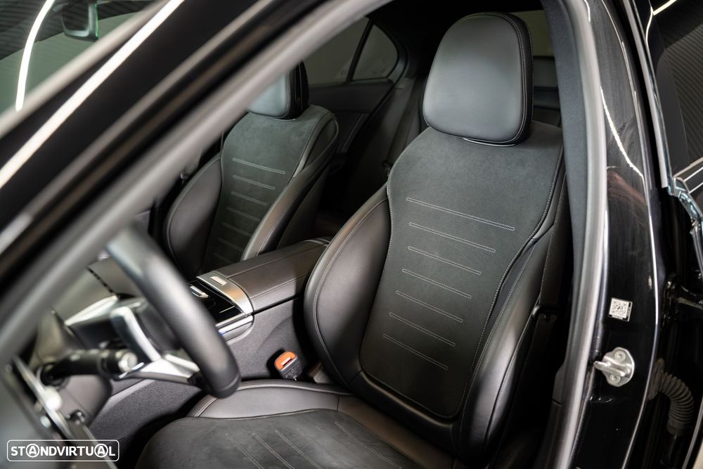 Mercedes-Benz C 300 e 9G-TRONIC AMG Line Advanced - 19