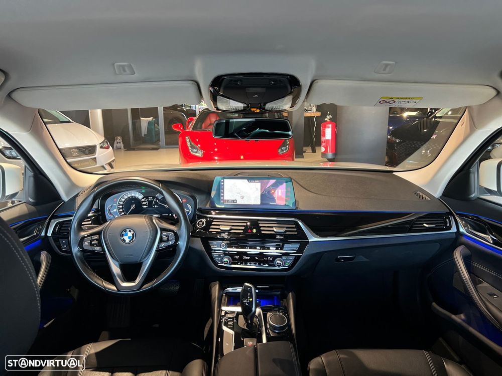 BMW 520 d Auto - 36