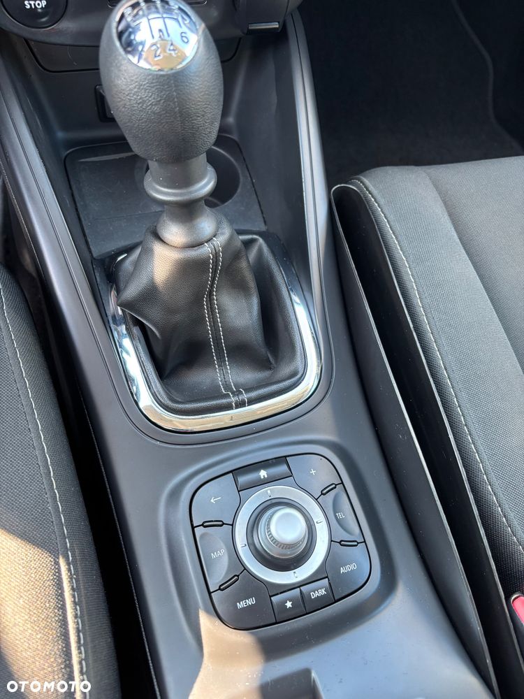Renault Megane 2015 photo 4
