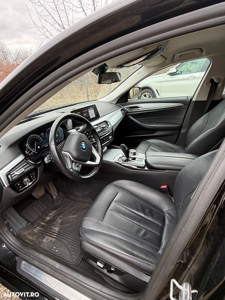 BMW Seria 5 520d Aut. - 15