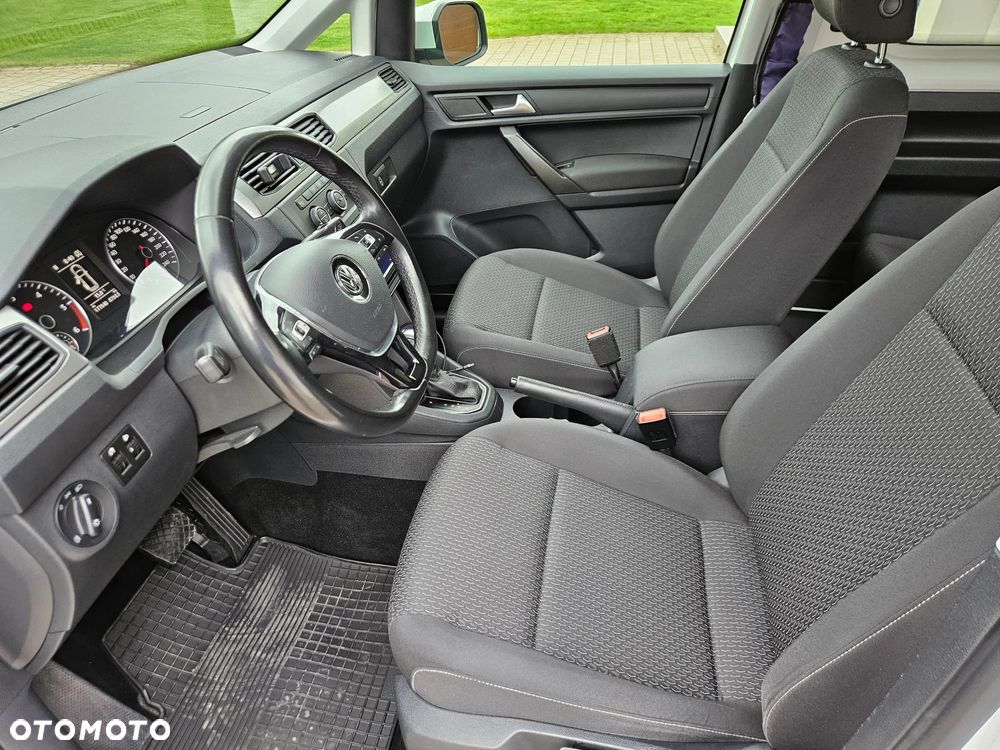Volkswagen Caddy 2.0 TDI Trendline DSG - 14