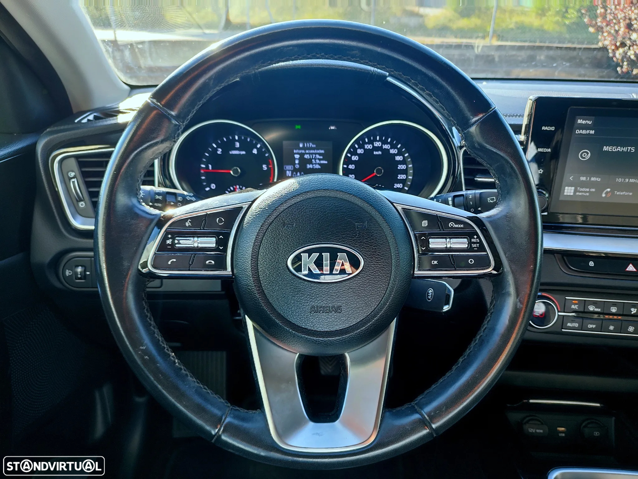 Kia XCeed 1.6 CRDi MHEV Tech - 20