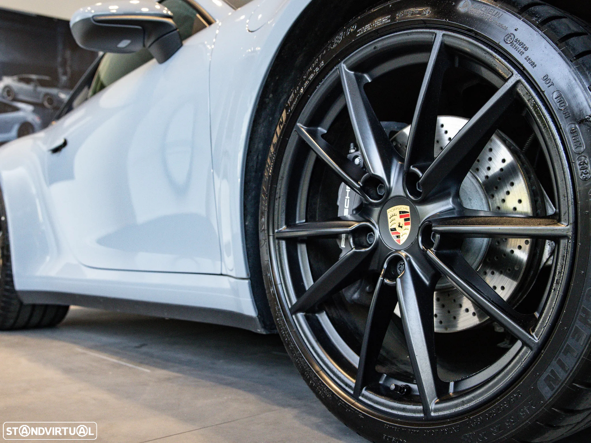 Porsche 911 (992) Carrera PDK - 13