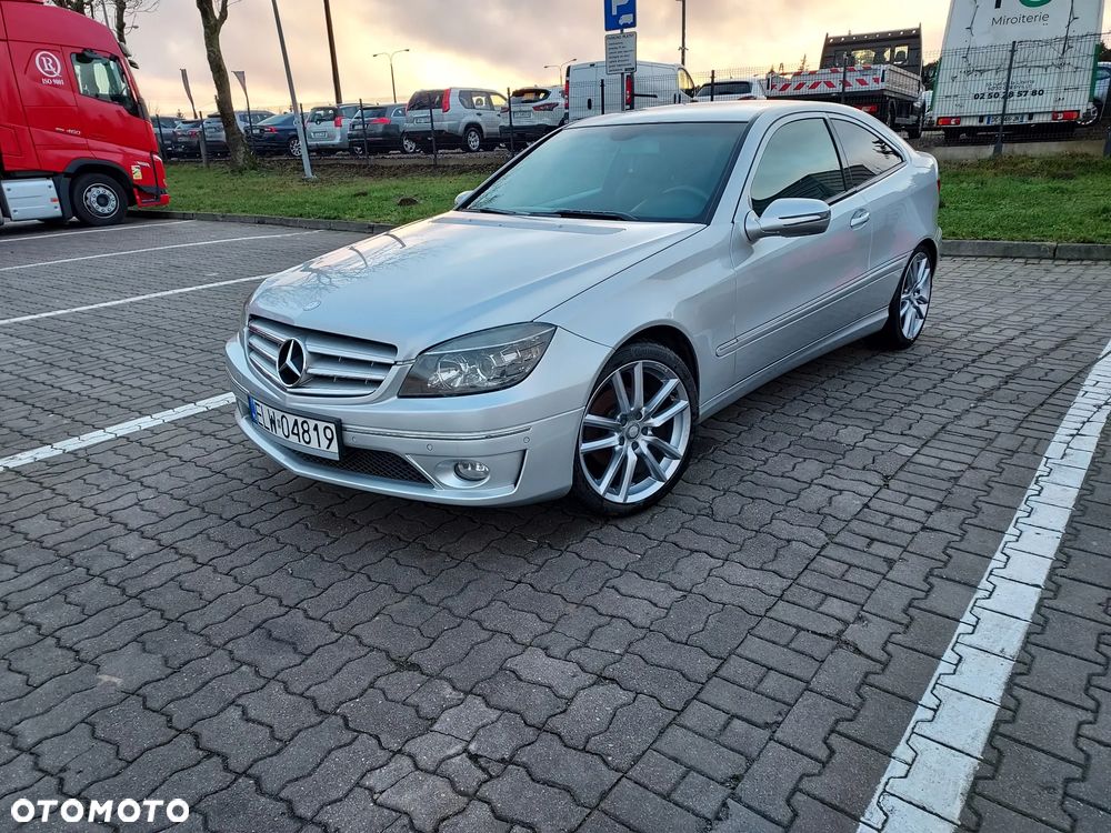 Mercedes-Benz CLC - 1
