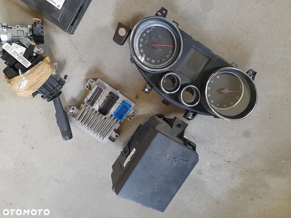 Zestaw startowy Opel Mokka 1.6 A16XER Europa - 4