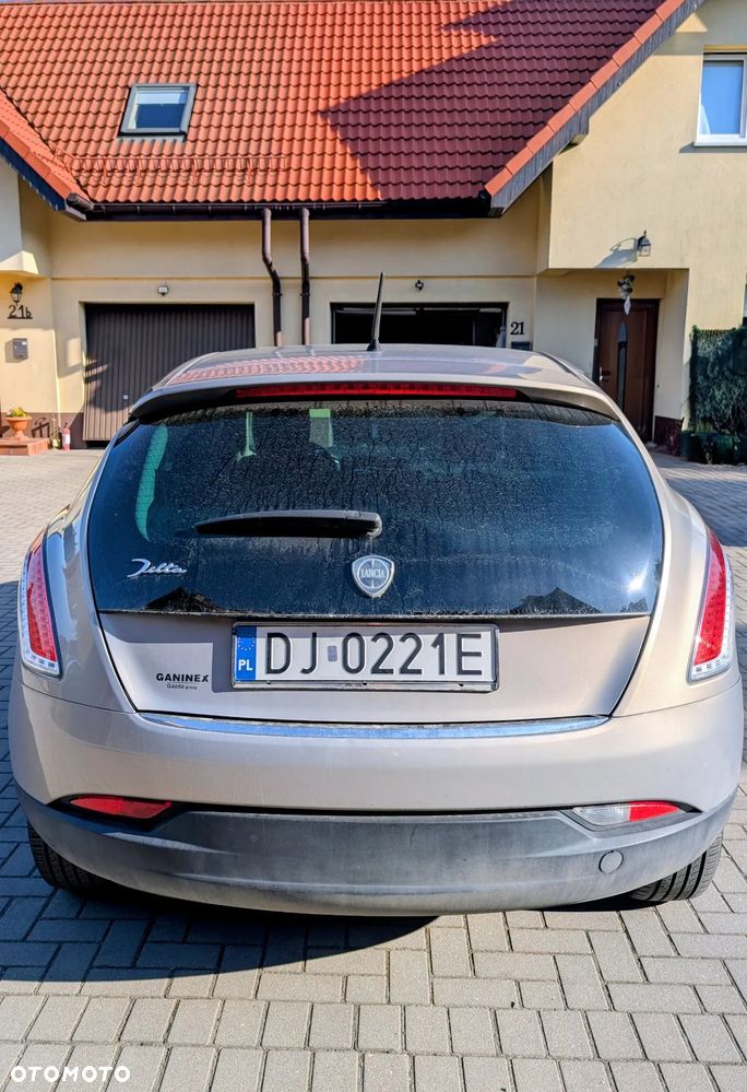 Lancia Delta 1.6 MJ Platino - 7