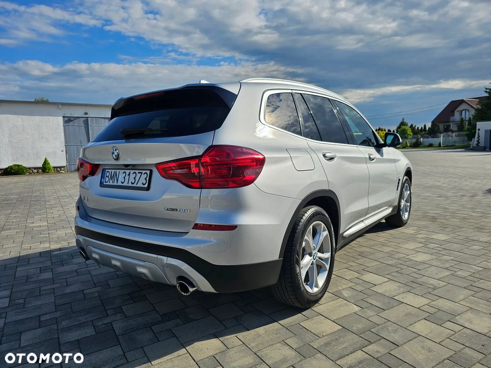 BMW X3 xDrive30i xLine - 4