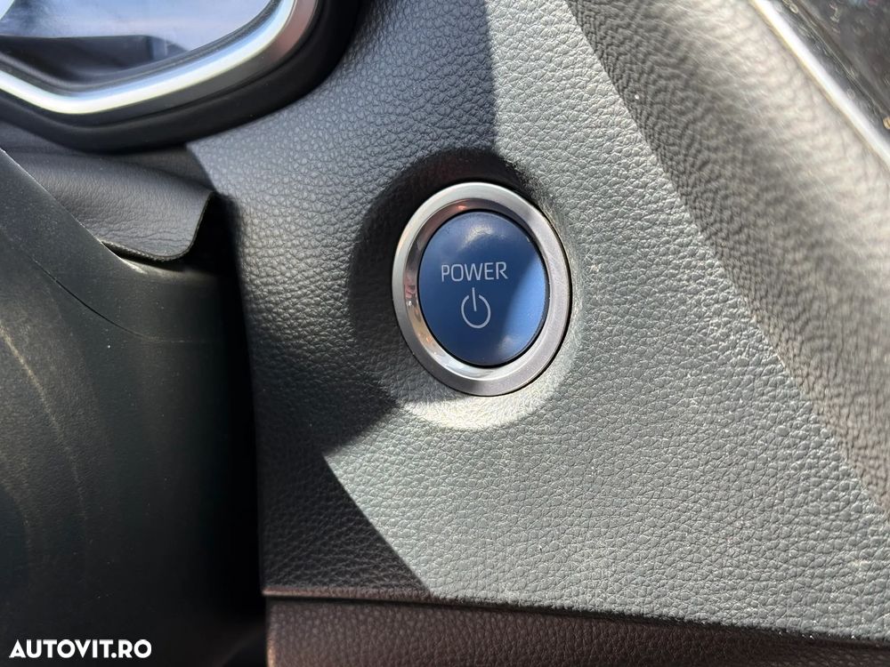 Toyota Corolla 1.8 HSD Business - 15