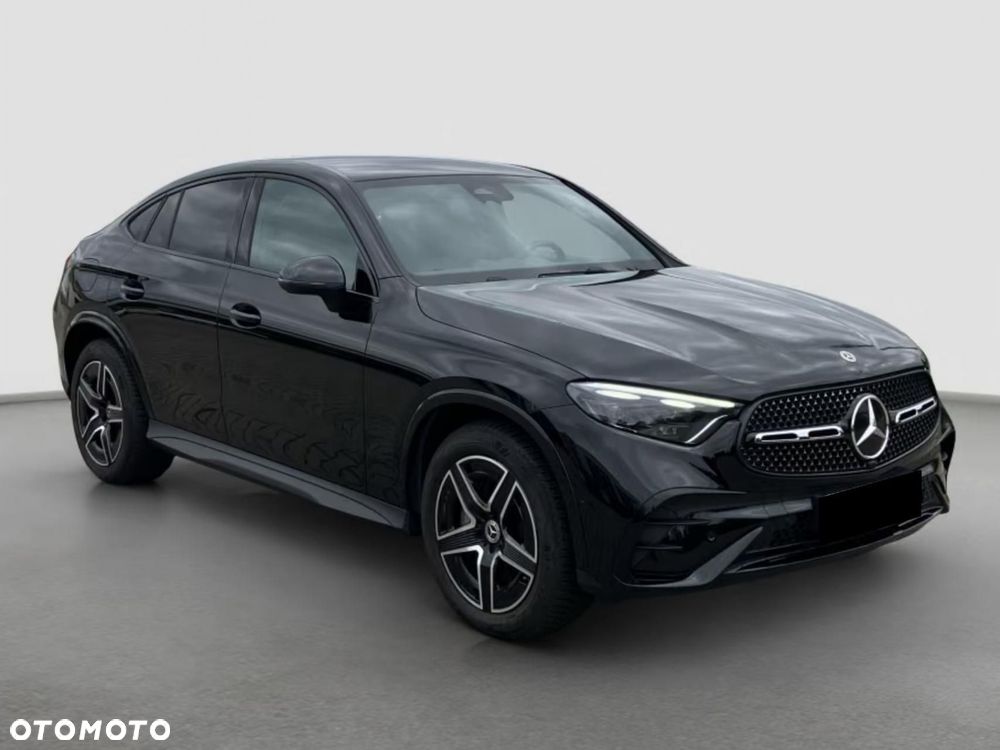 Mercedes-Benz GLC - 4