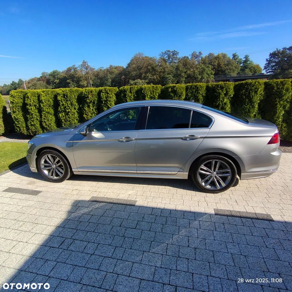Volkswagen Passat - 6