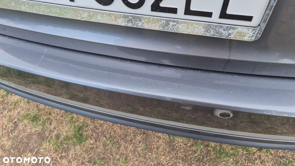 Audi A4 Avant 40 TDI S tronic - 9