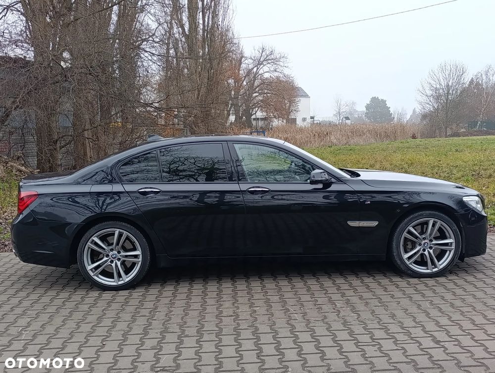 BMW Seria 7 750d xDrive Blue Performance Edition Exclusive - 4