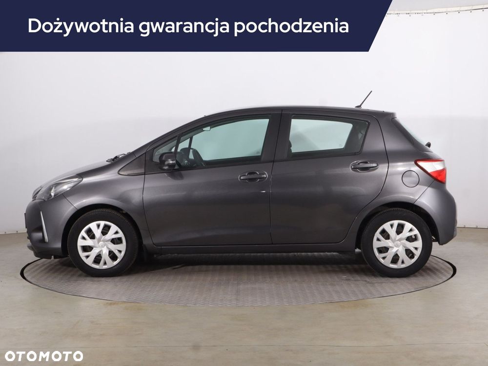 Toyota Yaris 2018 photo 3