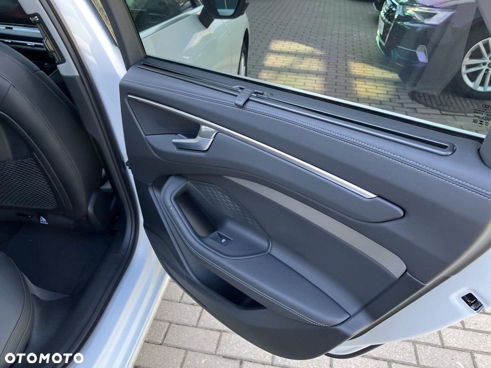 Audi A6 Avant - 38