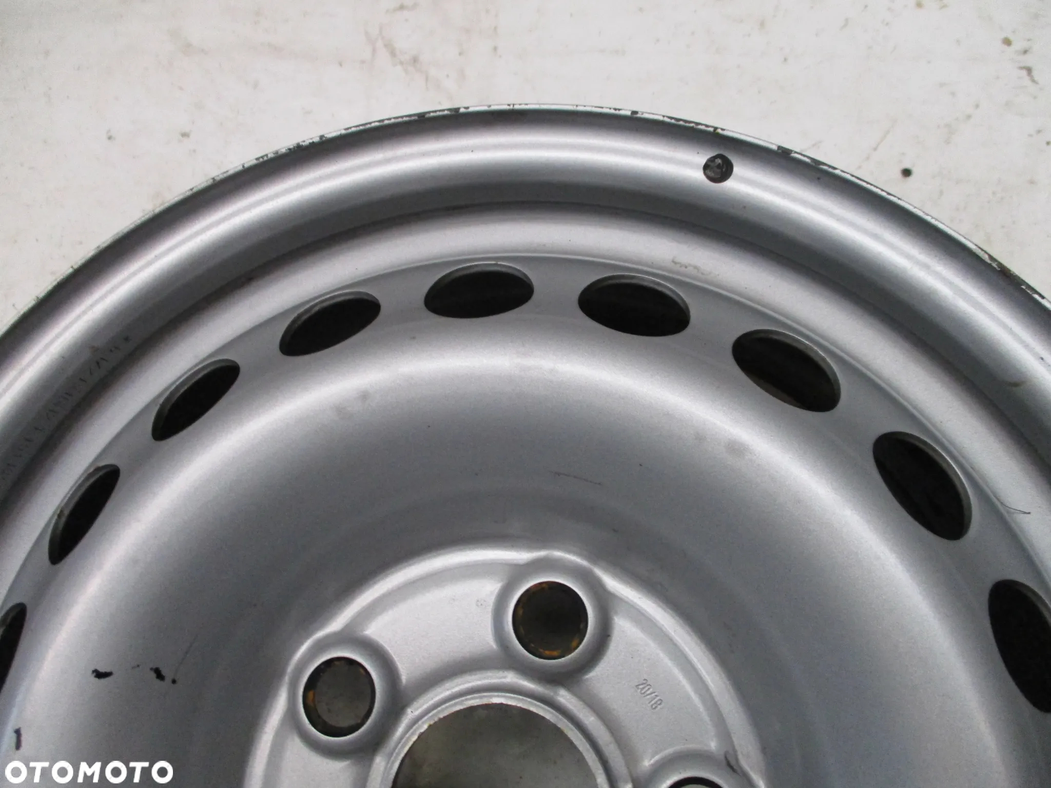 FELGI STALOWE  16 VW T5 T6 ET51 - 8