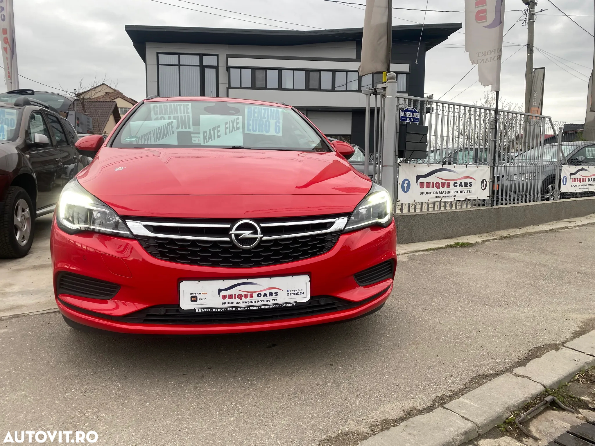 Opel Astra 1.4 Turbo Sports Tourer Business - 2