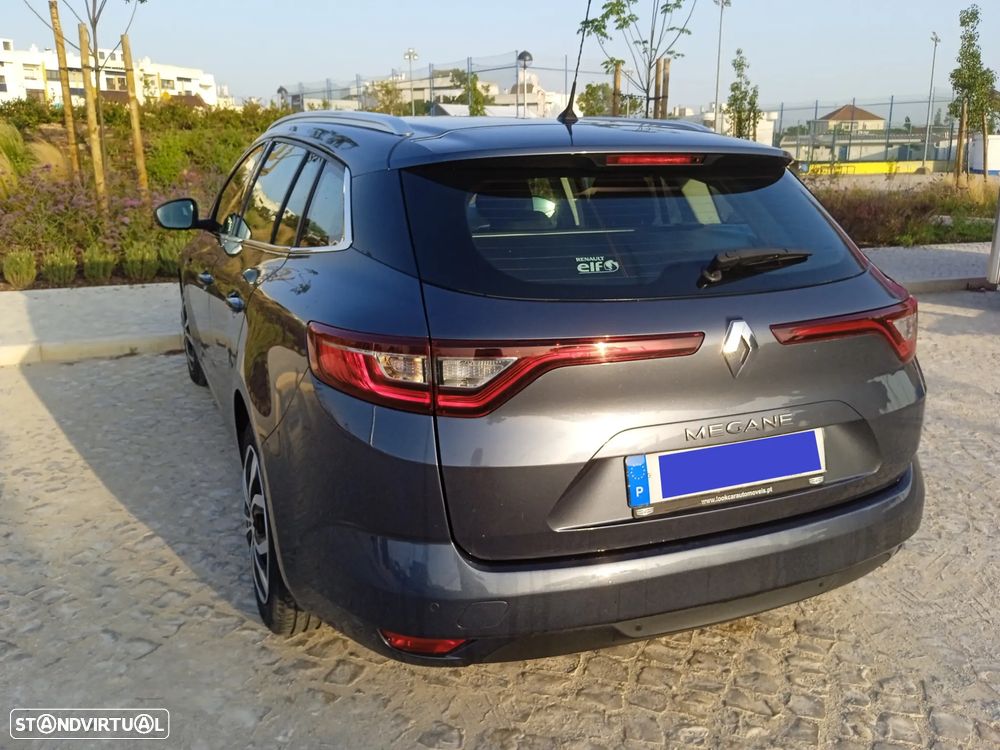 Renault Mégane Sport Tourer - 2