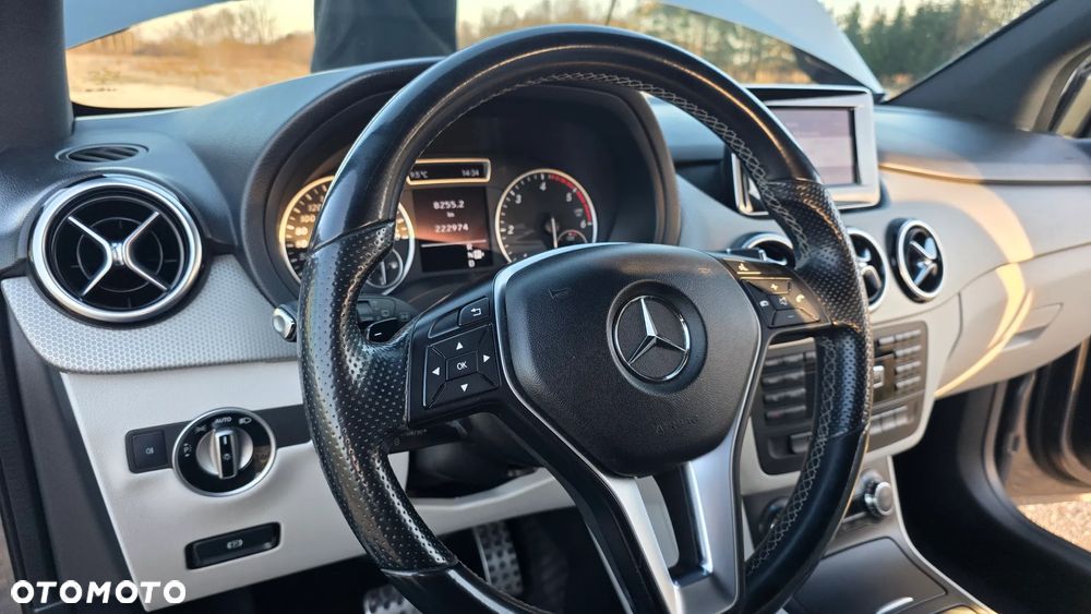 Mercedes-Benz Klasa B - 24