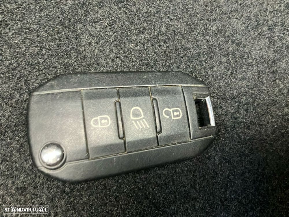Peugeot 308 SW 1.5 BlueHDi Style - 19