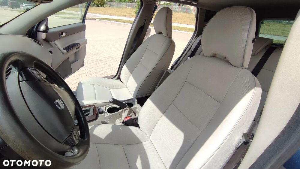 Volvo V50 2.0D Momentum - 12