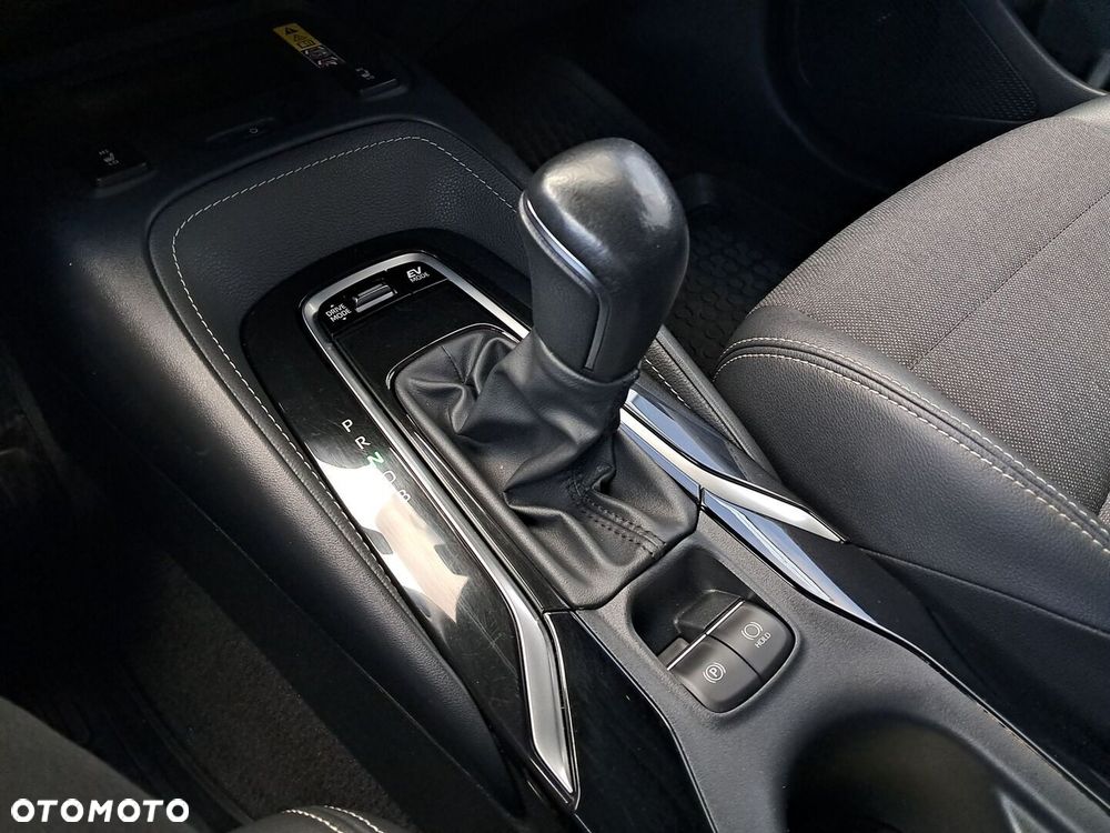 Toyota Corolla 1.8 Hybrid Style - 26