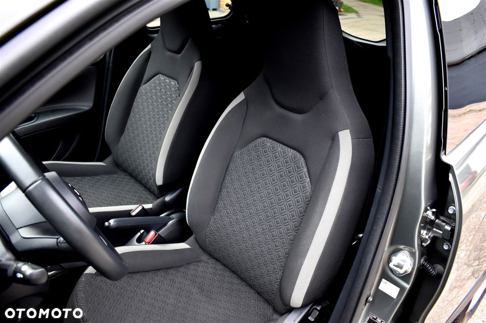 Toyota Aygo X Air Explore - 13