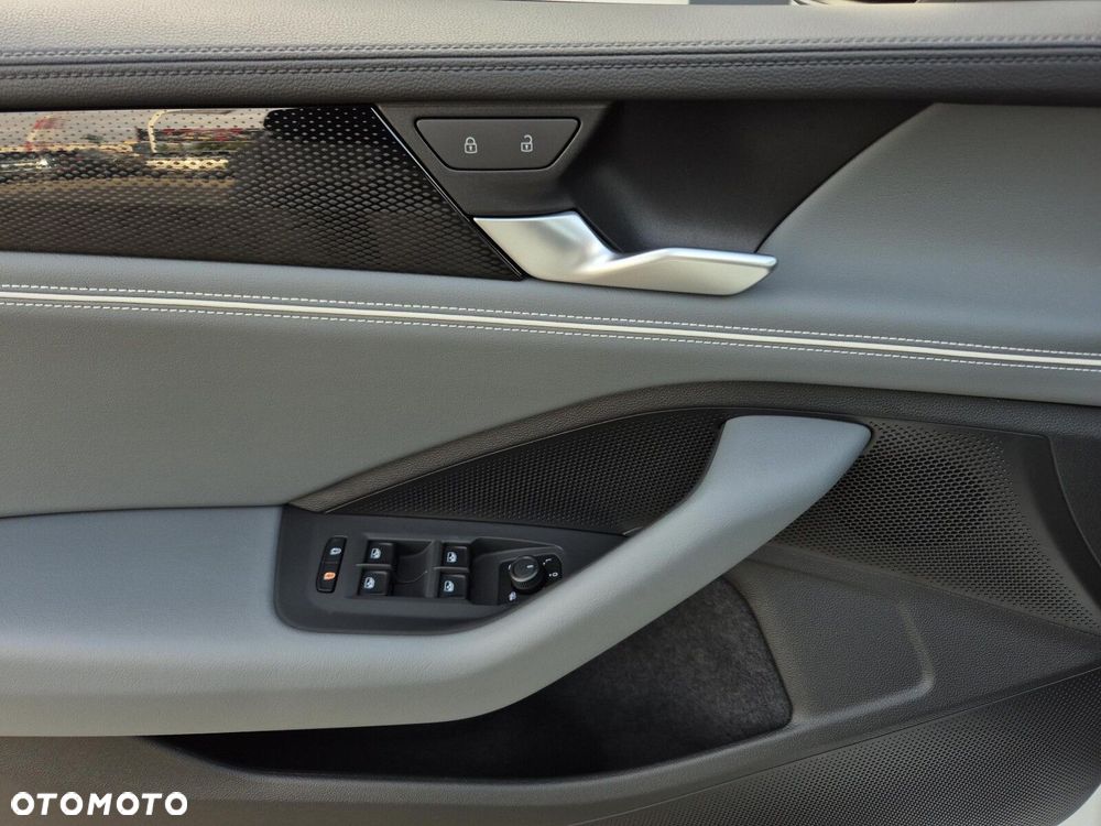 Volkswagen Passat - 15