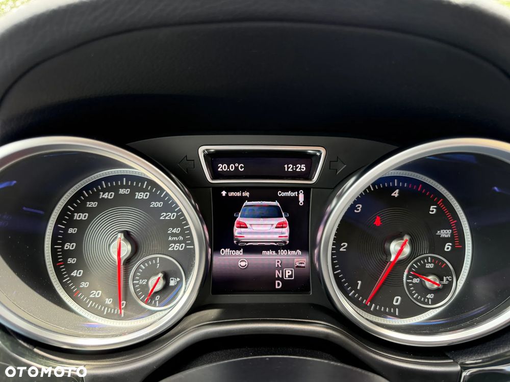 Mercedes-Benz GLS 350 d 4-Matic - 39