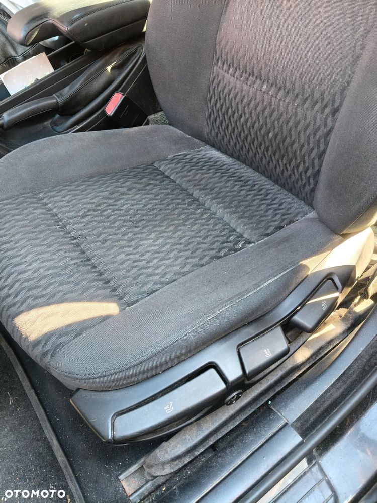 BMW Seria 3 320i - 7