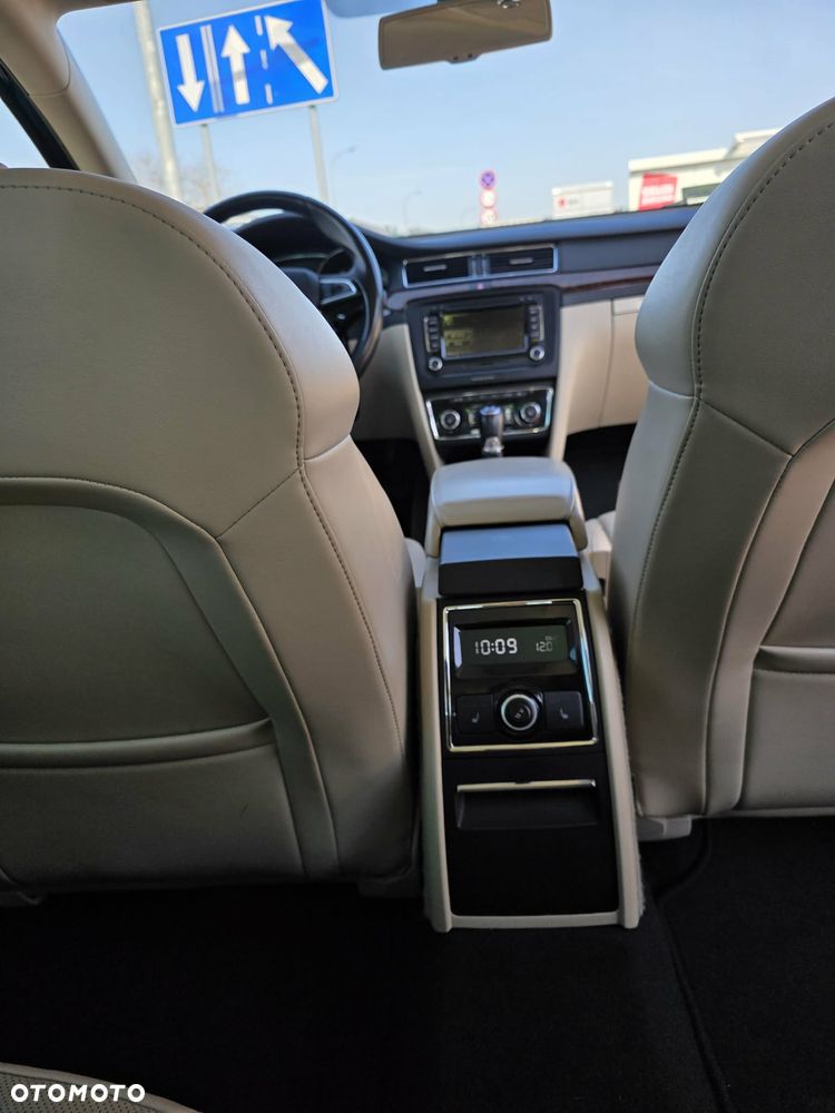 Skoda Superb 3.6 FSI 4x4 Platinum DSG - 14