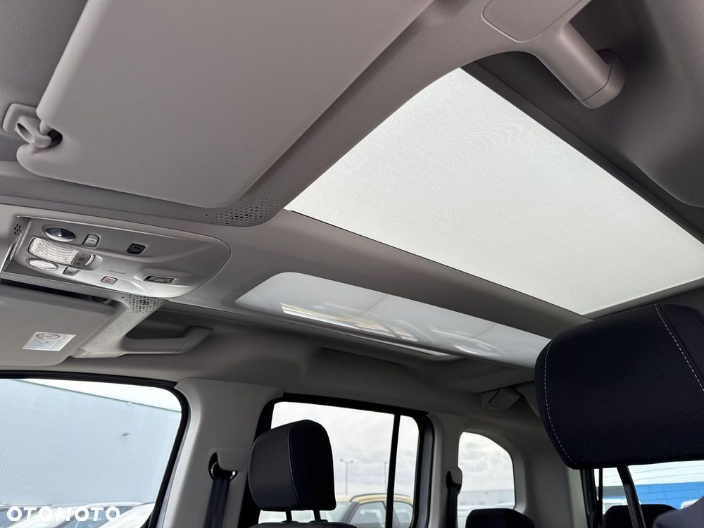 Toyota Proace City Verso 1.5 D-4D VIP - 25