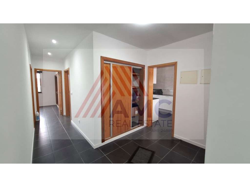 VENDE-SE MORADIA T2 NA MADALENA DO PICO - Grande imagem: 2/14