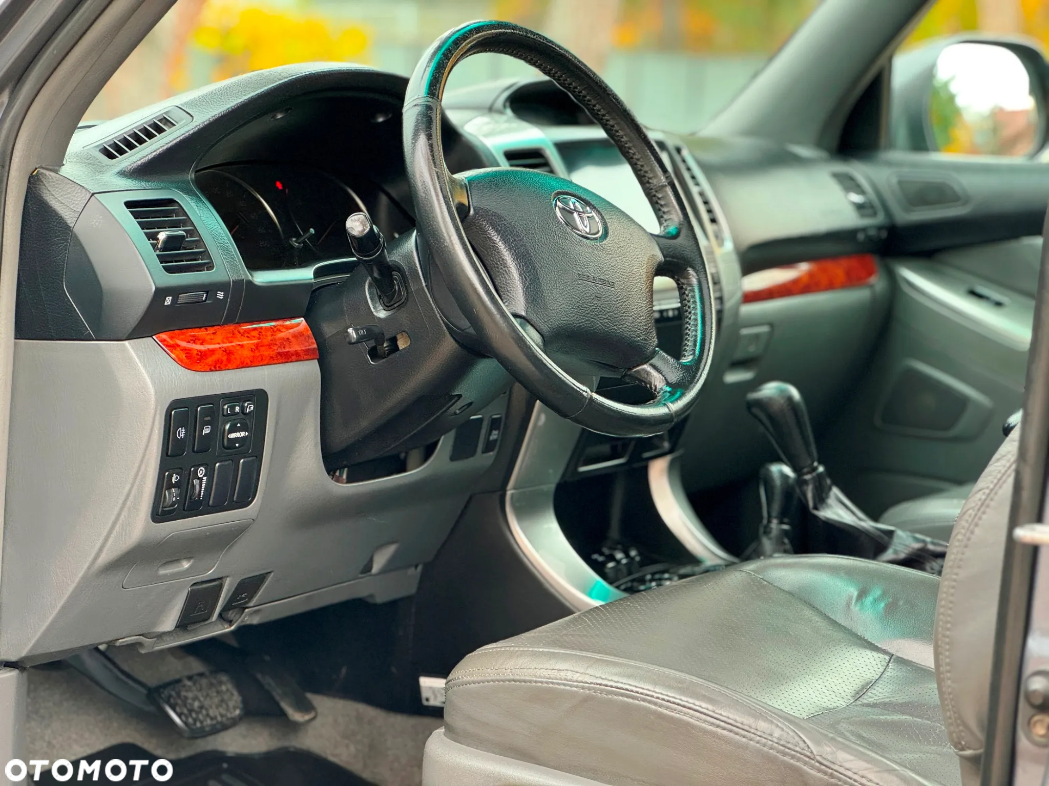 Toyota Land Cruiser 4.0 Sol Navi - 26