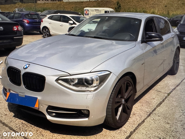 BMW Seria 1 116i Sport Line