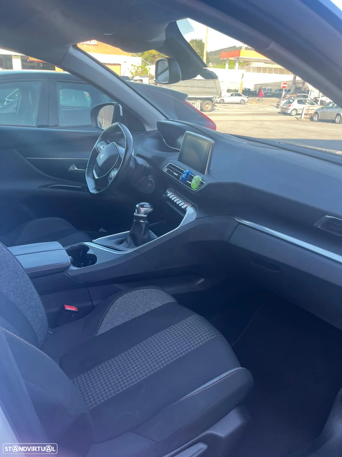 Peugeot 3008 - 12