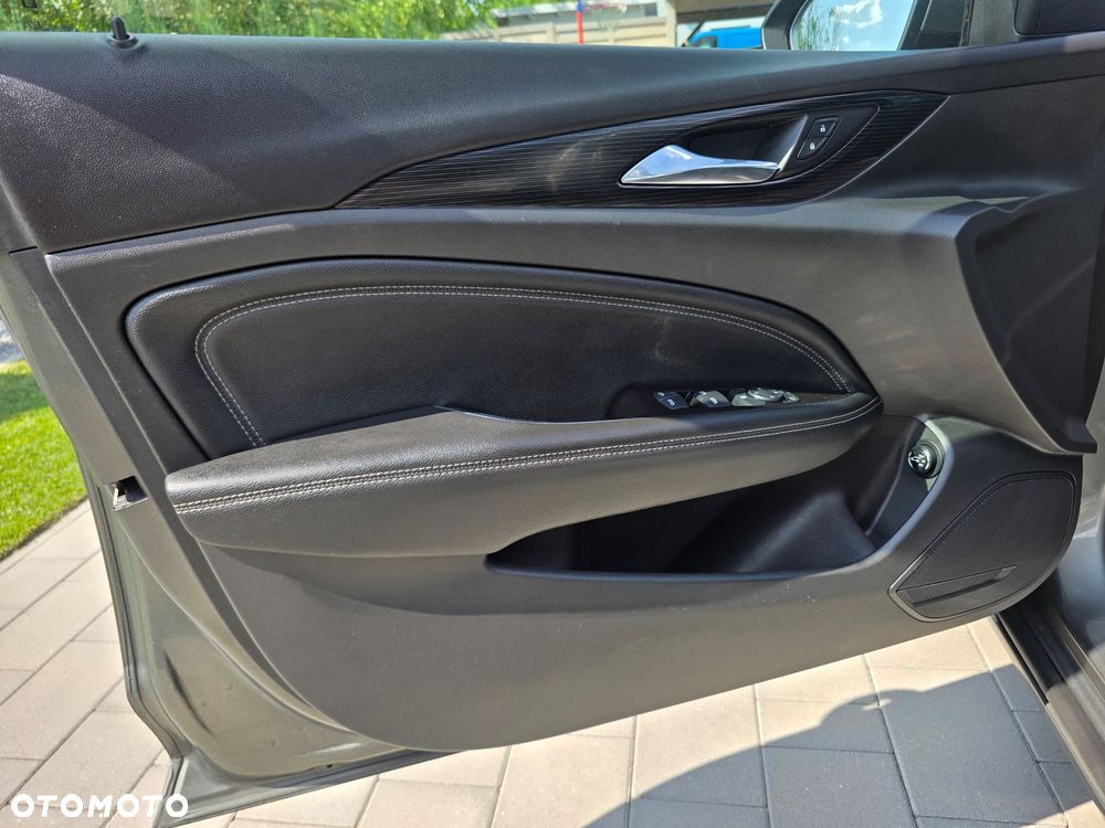 Opel Insignia 2.0 CDTI Innovation S&S - 24