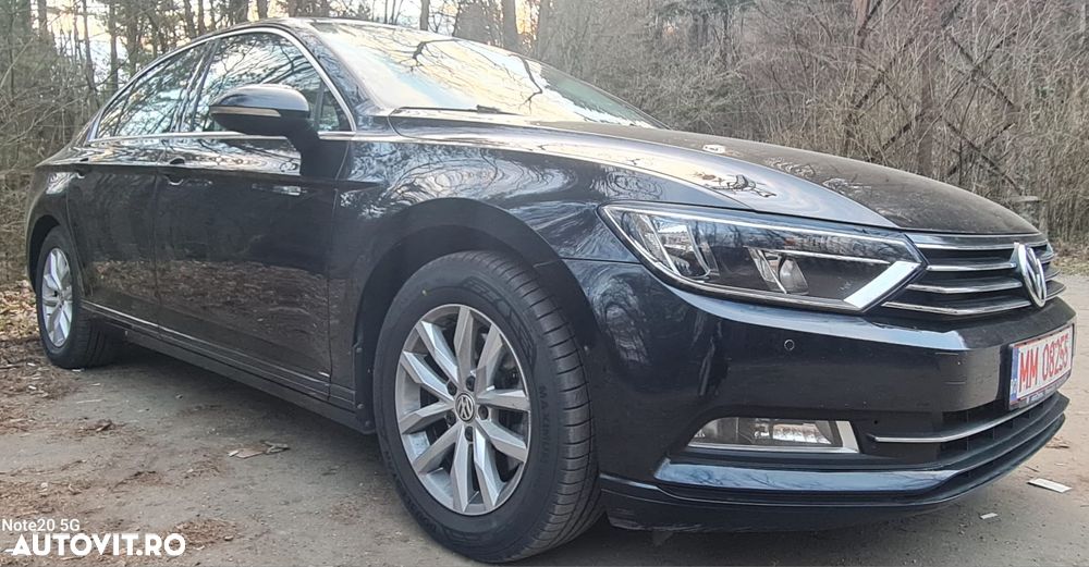 Volkswagen Passat 2.0 TDI SCR DSG Comfortline - 10