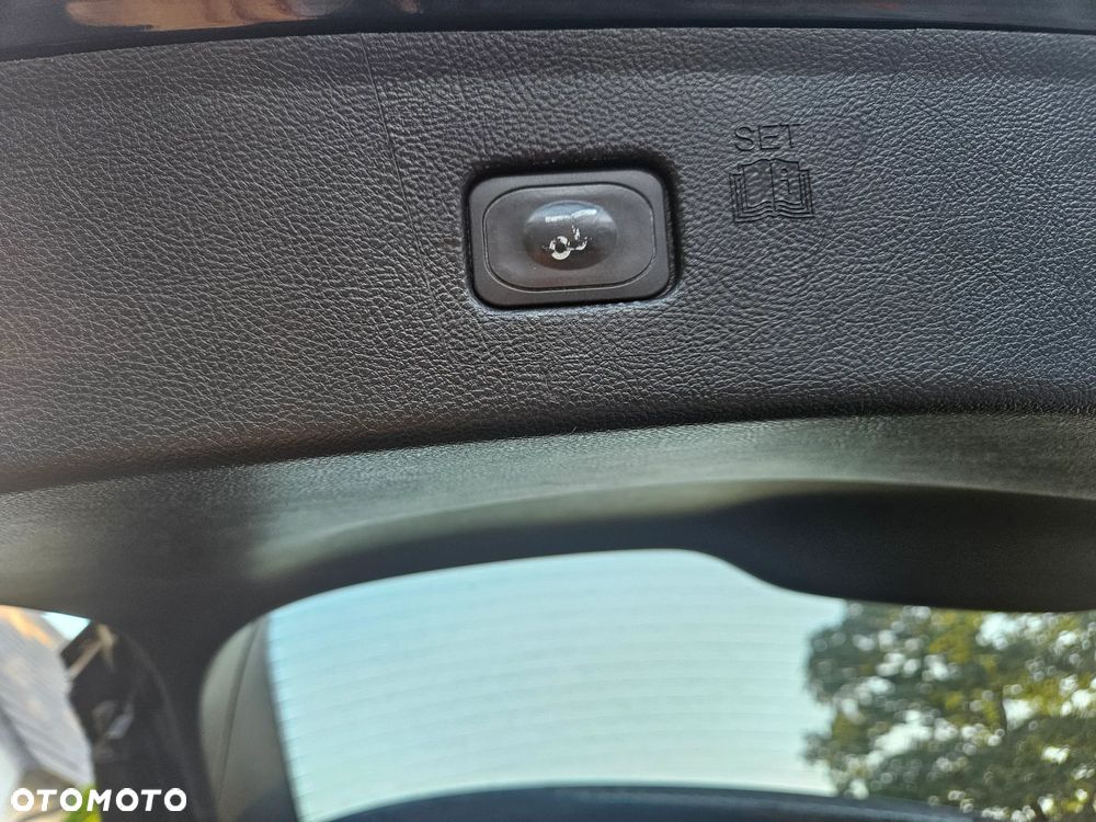 Ford Edge - 30