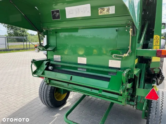 John Deere 582 - 12