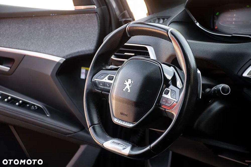 Peugeot 5008 155 THP Automatik Platinum - 9
