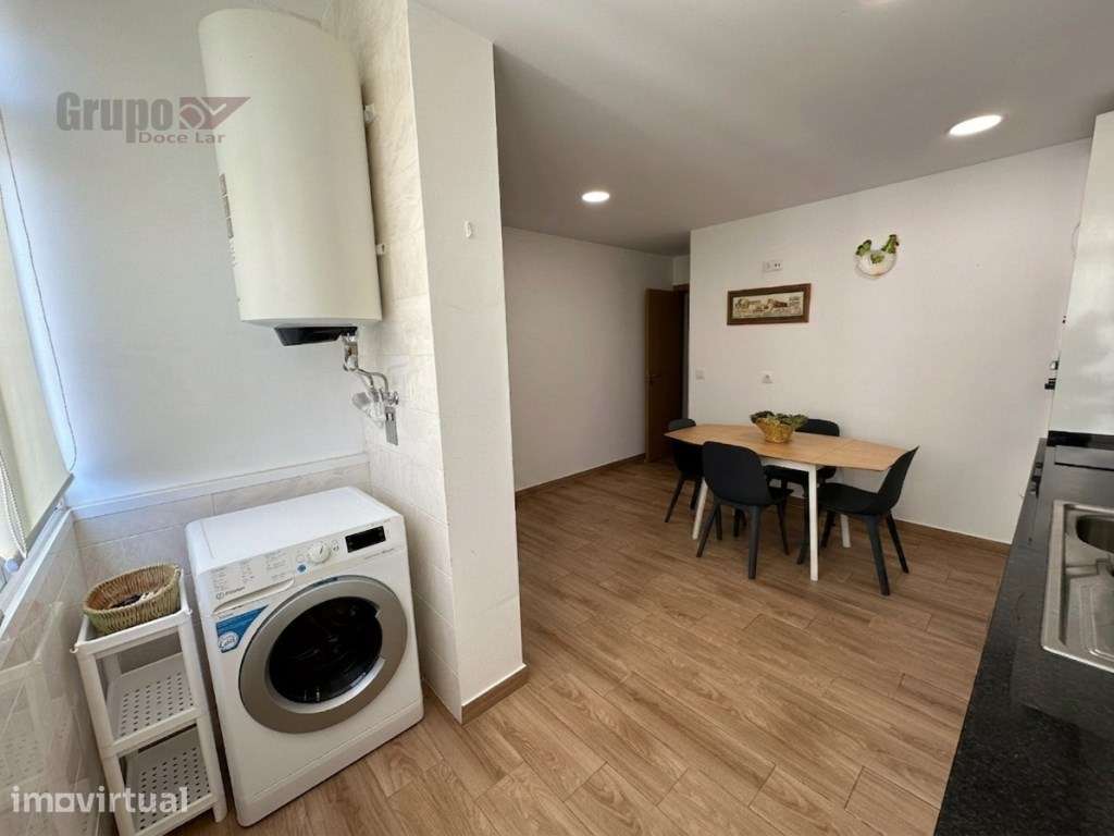 Excelente Apartamento T4 no Barreiro - Conforto e Modernidade - Grande imagem: 4/32