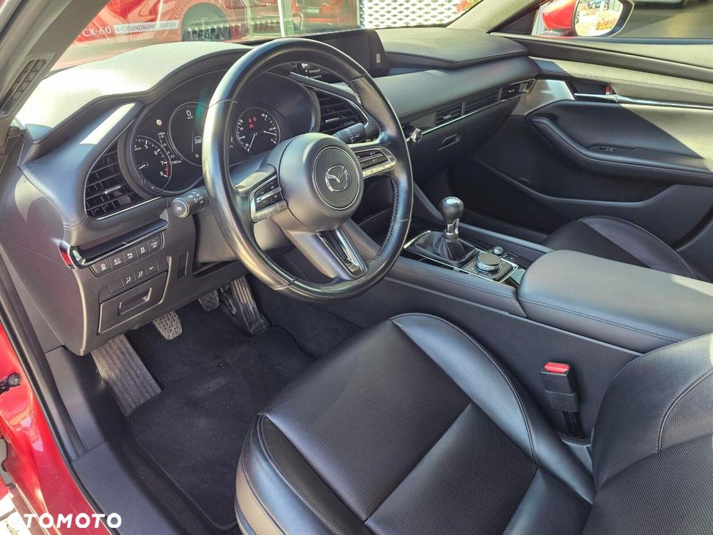Mazda 3 2.0 mHEV Hikari - 14