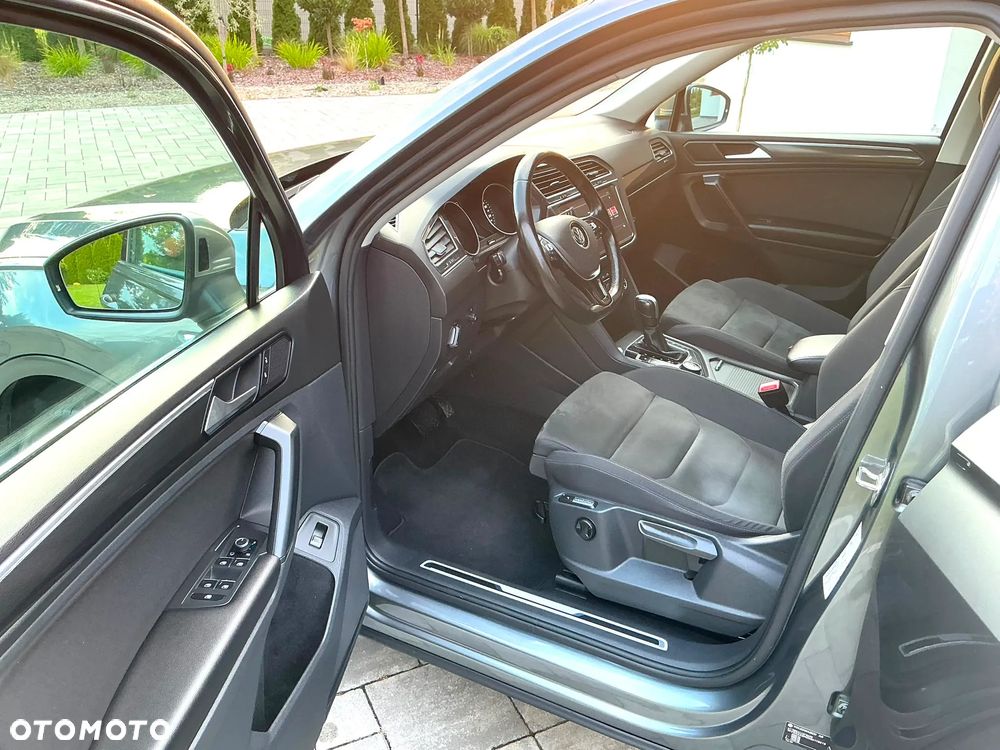 Volkswagen Tiguan 2.0 TDI SCR 4MOTION DSG URBAN SPORT - 27