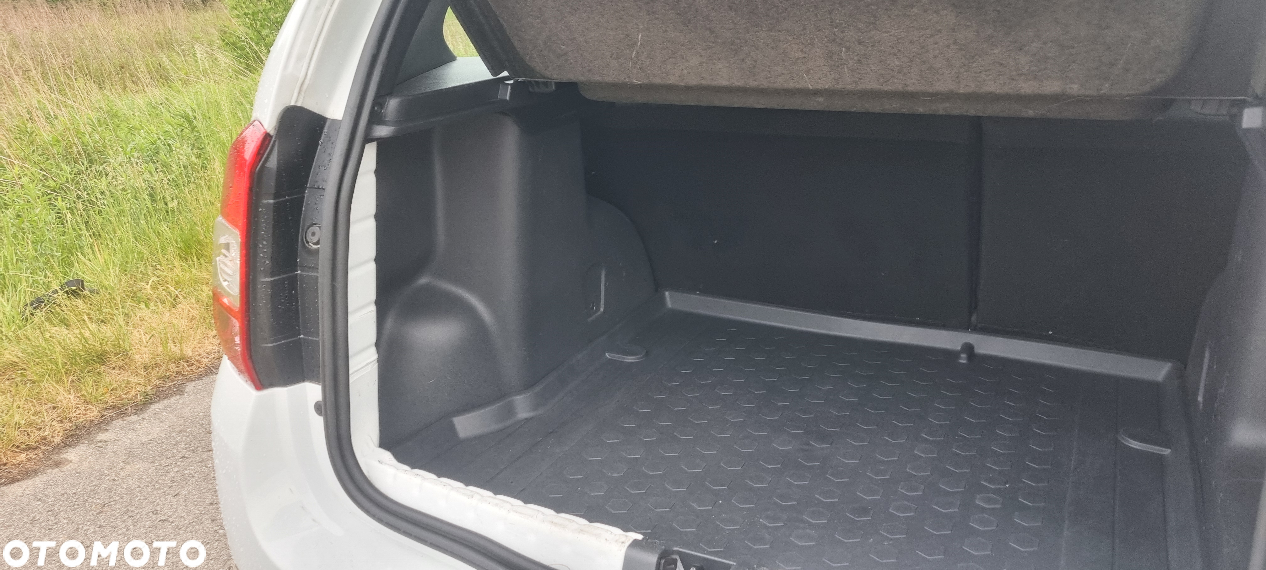 Dacia Duster 1.5 dCi Laureate - 10