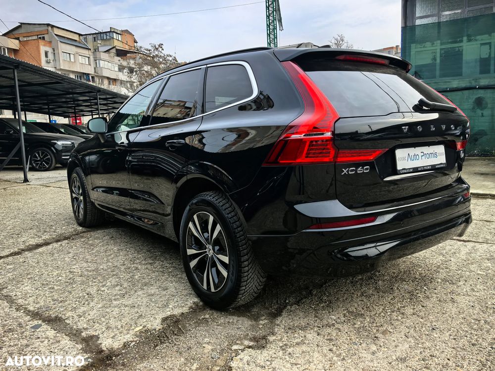 Volvo XC 60 B4 D Geartronic Momentum Pro - 12